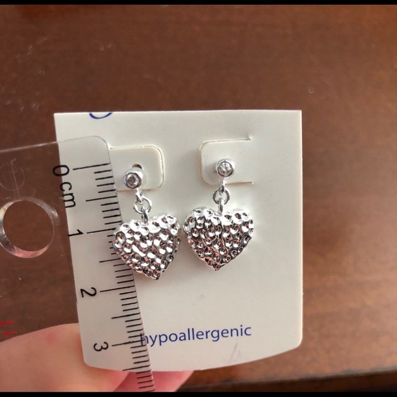 Earnings NWOT - Picture 2 of 2